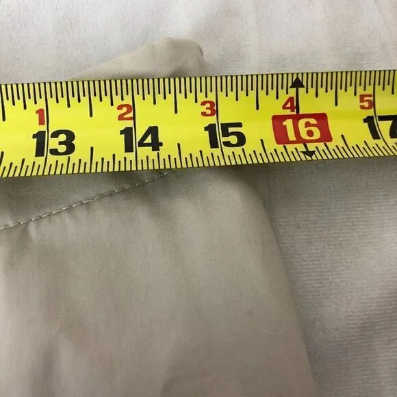 Talbots Pants Chino Womens Size 4 Stretch Khaki capris. C - Picture 6 of 7